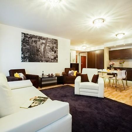 Platinum Towers Central Apartments Varsovia Exterior foto